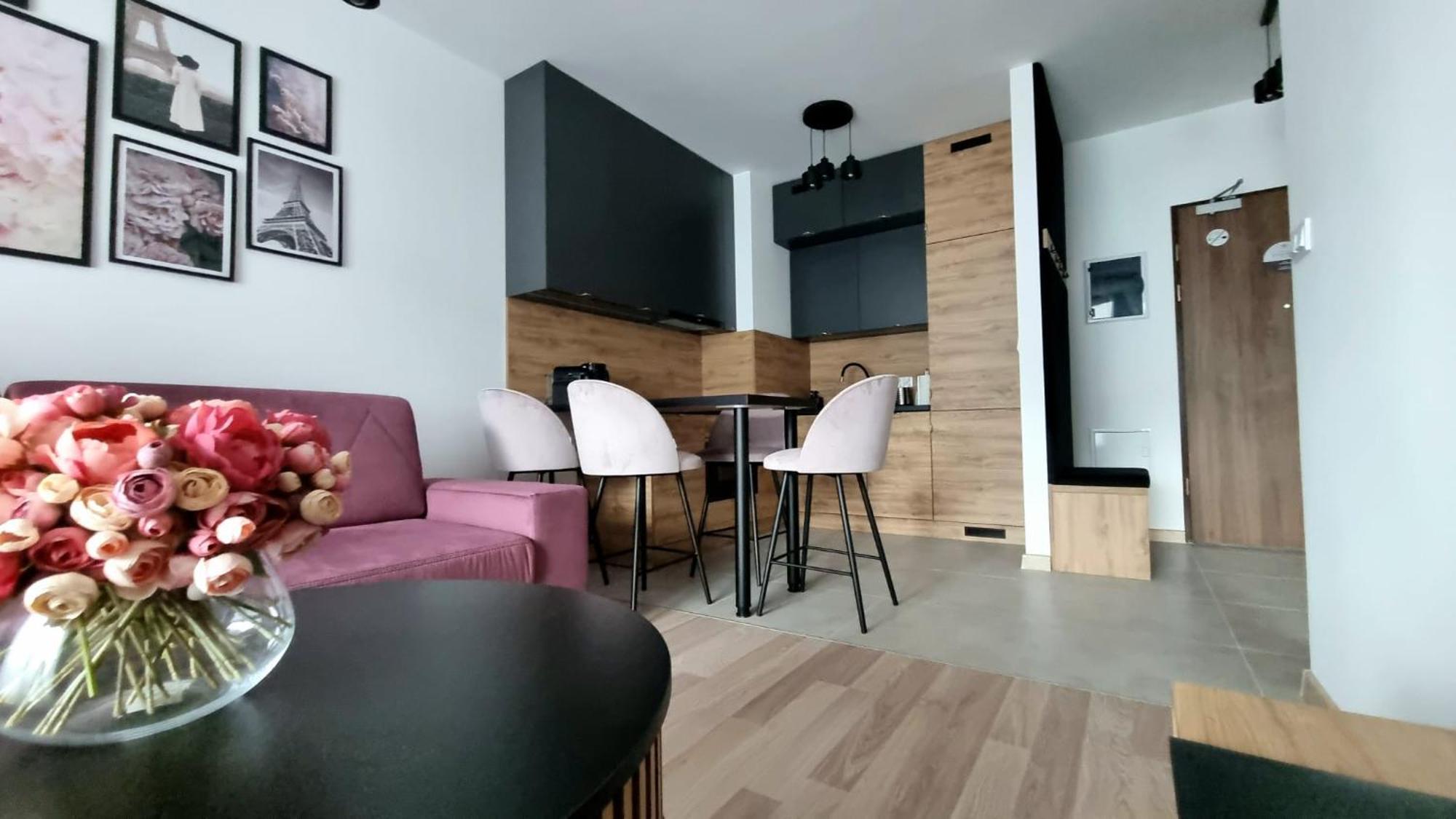 Nook Nook Apartments Bytkowska 103 Katowice Bilik gambar