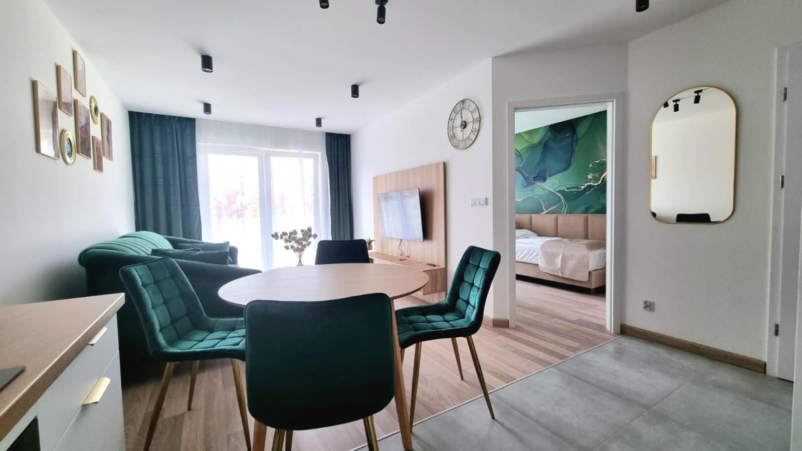 Nook Nook Apartments Bytkowska 103 Katowice Bilik gambar