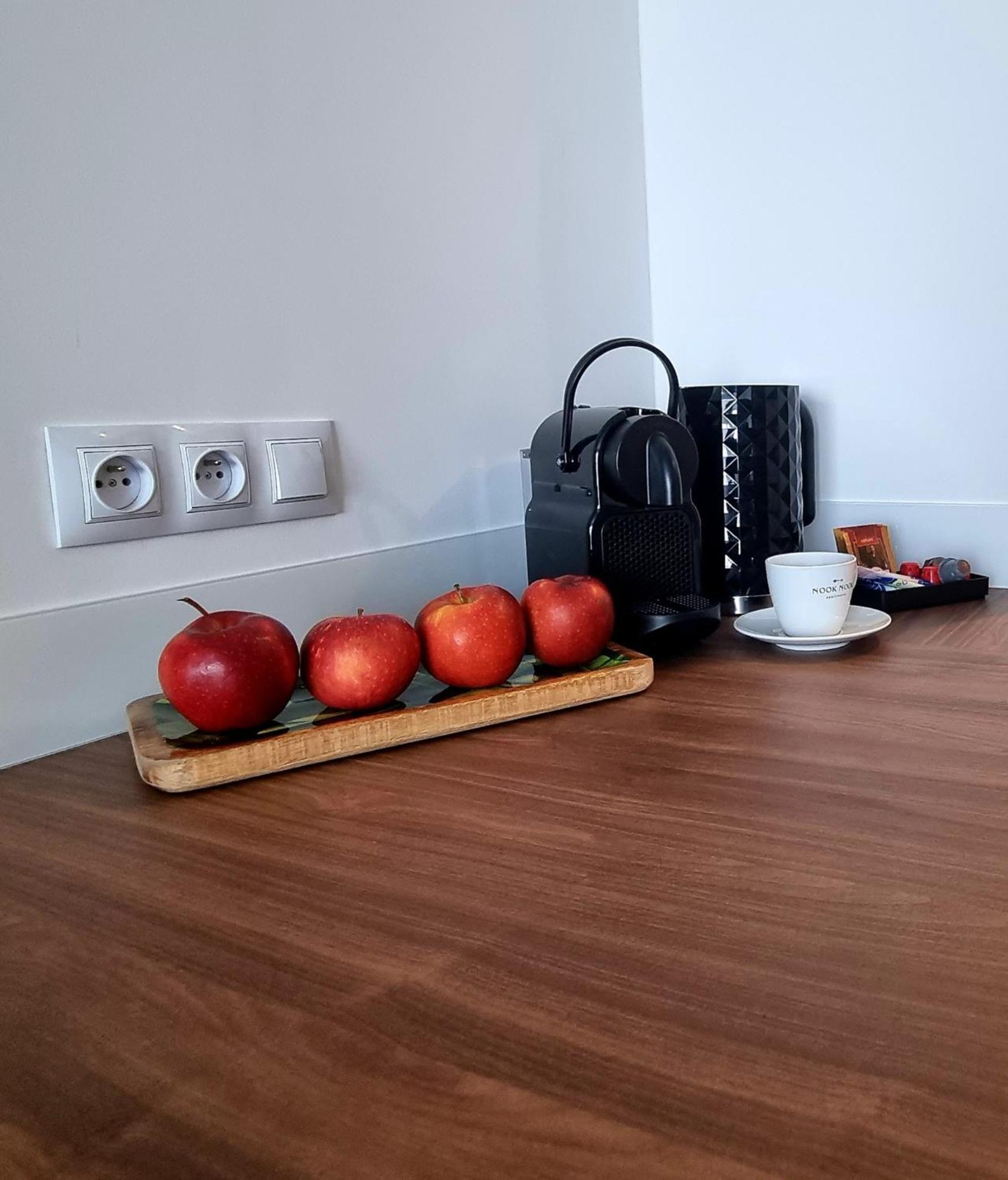 Nook Nook Apartments Bytkowska 103 Katowice Bilik gambar